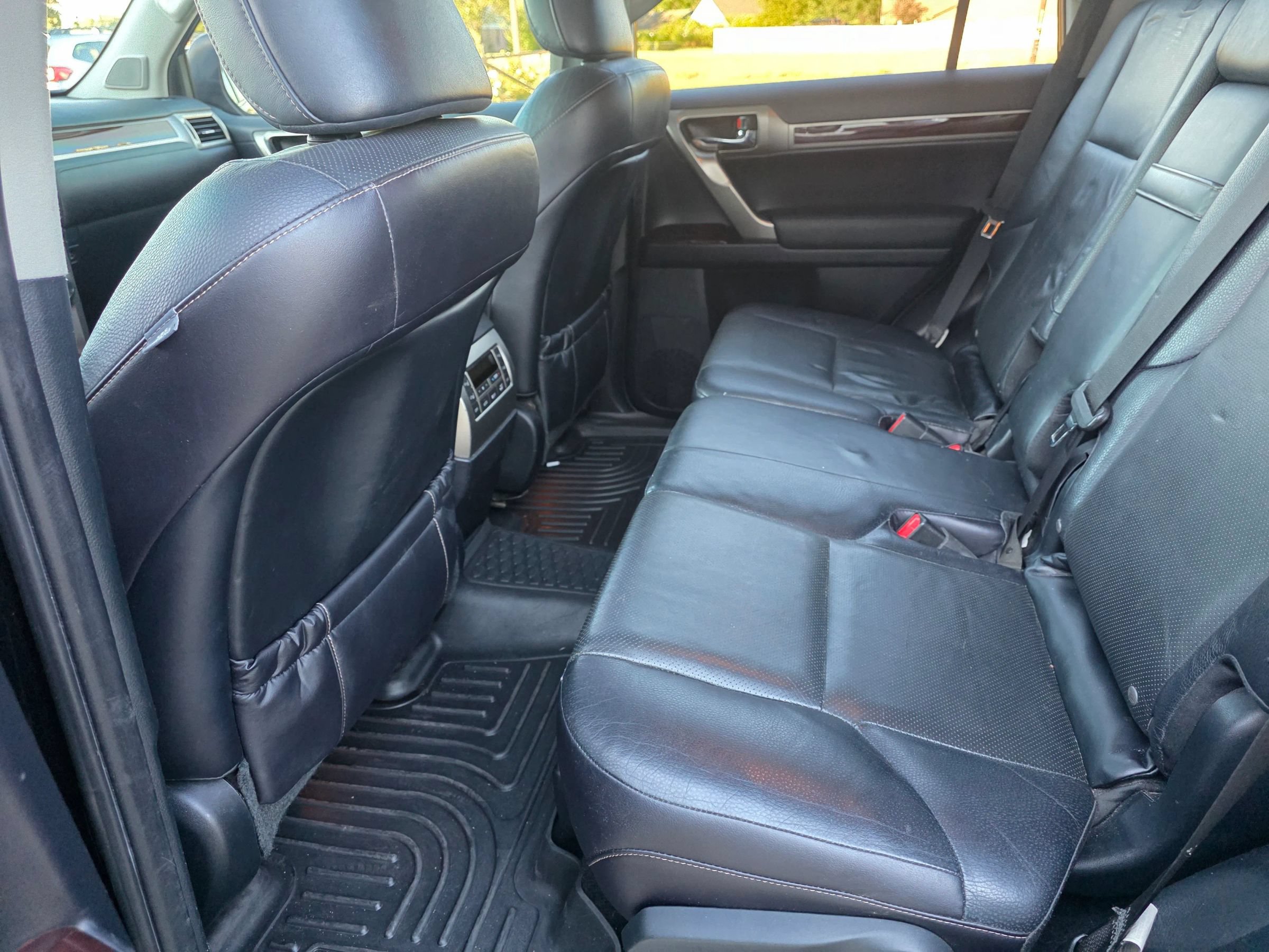 Used 2015 Lexus GX 460 w/ Premium Package AWD/4WD image 11