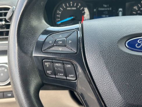 Used 2018 Ford Explorer 4WD image 17