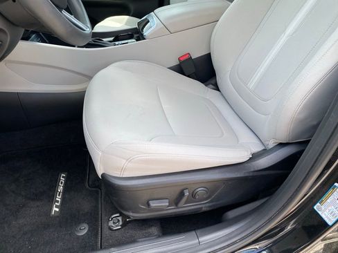 Certified 2025 Hyundai Tucson SEL AWD/4WD image 18