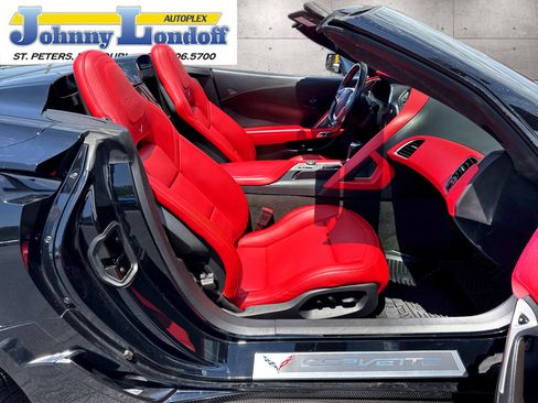 Used 2016 Chevrolet Corvette Z06 w/ 3LZ Preferred Equipment Group RWD image 8