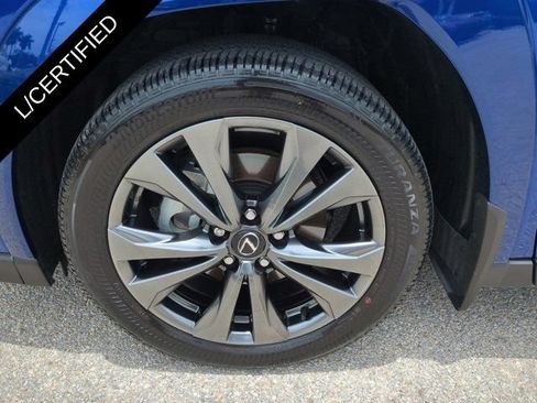 Certified 2025 Lexus UX 300h FWD w/ Accessory Package (Z2) image 11