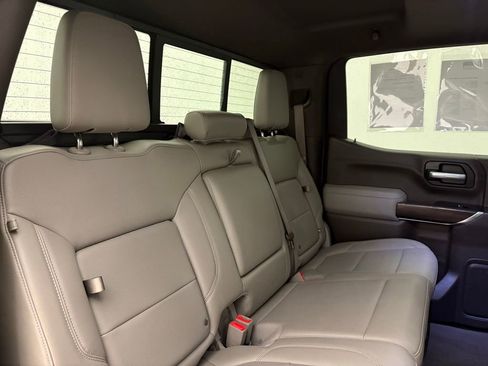 Used 2020 GMC Sierra 1500 SLT AWD/4WD image 43
