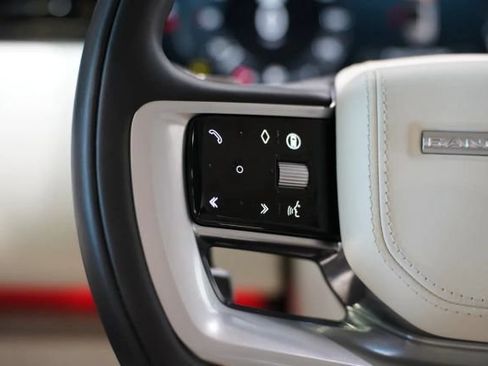 Used 2024 Land Rover Range Rover SE AWD/4WD image 41