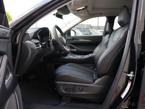 New 2027 INFINITI QX60 Luxe w/ Cargo Package FWD image 17
