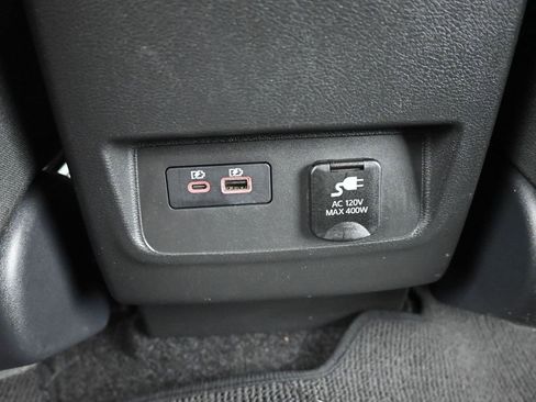 Used 2023 Nissan Frontier PRO-4X w/ Pro Convenience Package image 13