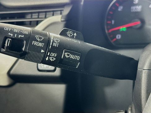 Used 2016 GMC Yukon SLT image 12