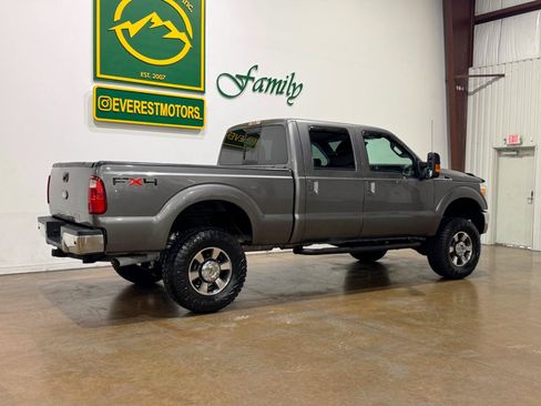 Used 2011 Ford F250 Lariat w/ FX4 Off Road Pkg AWD/4WD image 8