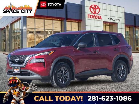 Used 2022 Nissan Rogue S FWD image 1