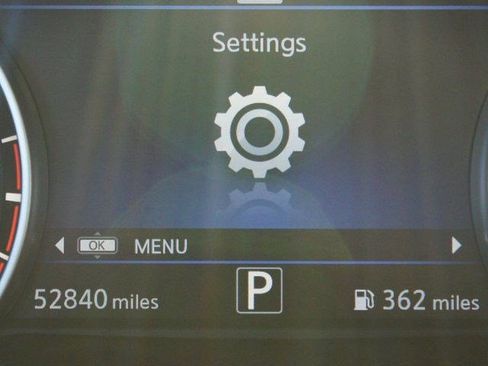 Used 2023 Nissan Maxima SV w/ Floor Mat Group image 4