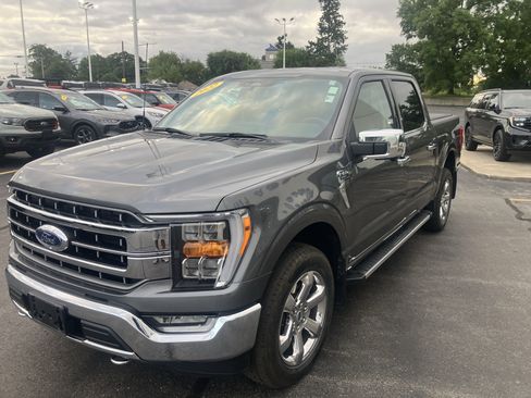 Certified 2022 Ford F150 Lariat AWD/4WD image 3