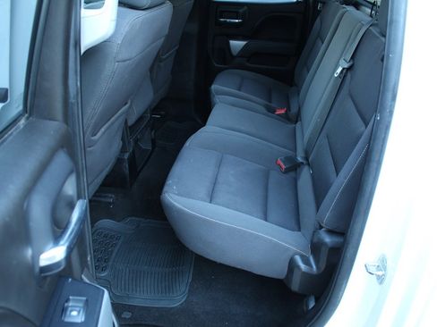 Used 2019 Chevrolet Silverado 1500 LT w/ All Star Edition image 19