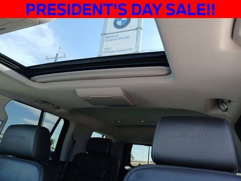 Used 2020 GMC Yukon Denali w/ Open Road Package image 28
