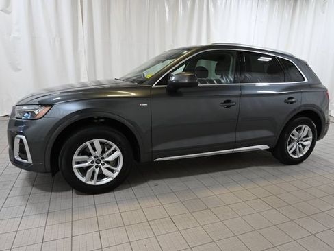 Used 2023 Audi Q5 2.0T Premium AWD/4WD image 9