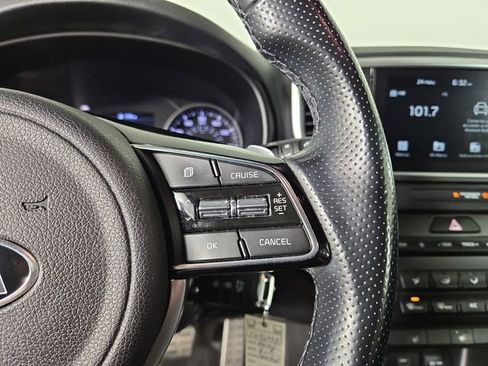 Certified 2020 Kia Sportage S image 25