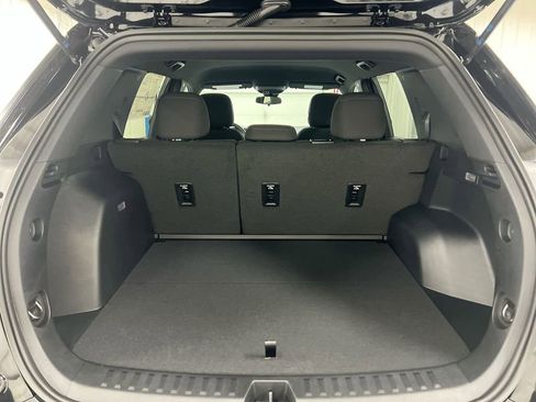 New 2026 Chevrolet Equinox LT image 24