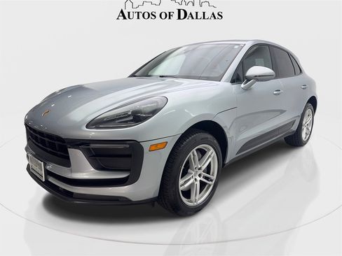 Used 2022 Porsche Macan image 2