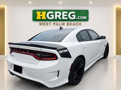 Used 2023 Dodge Charger Scat Pack w/ Daytona Edition Group RWD image 6