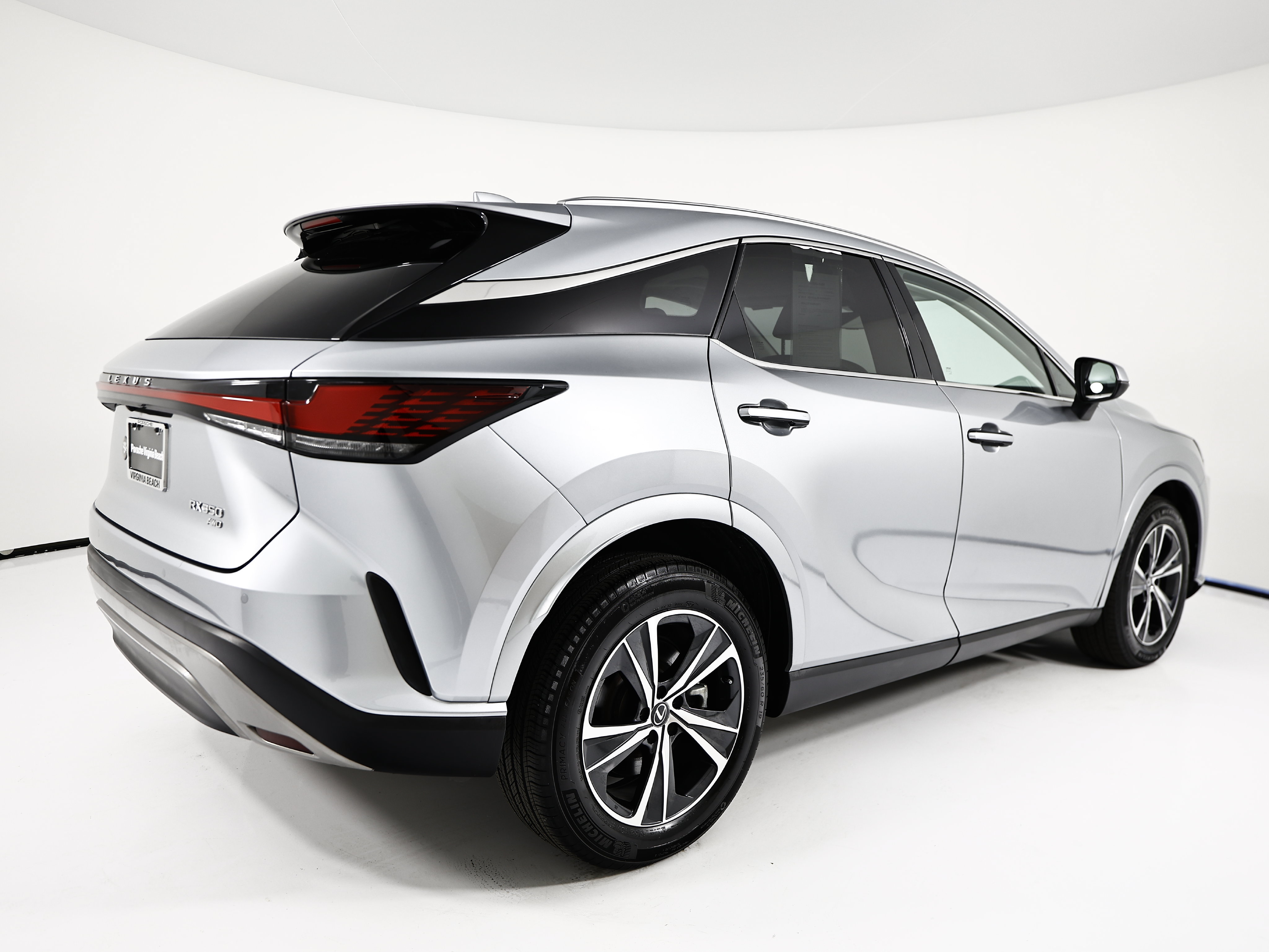 Used 2023 Lexus RX 350 Premium w/ Accessory Package AWD/4WD image 7