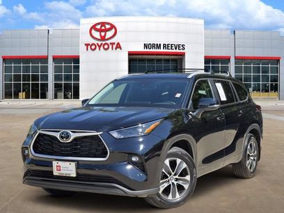 Used 2026 Toyota Highlander XLE