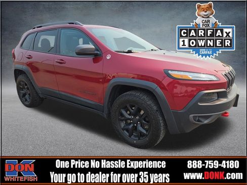 Used 2017 Jeep Cherokee Trailhawk w/ Comfort/Convenience Group AWD/4WD image 1