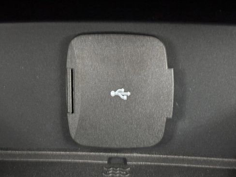 New 2025 Ford Bronco 2-Door w/ Sasquatch Package image 19