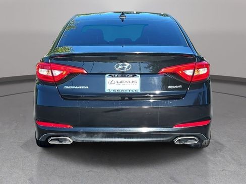 Used 2015 Hyundai Sonata Sport w/ Option Group 03 FWD image 6