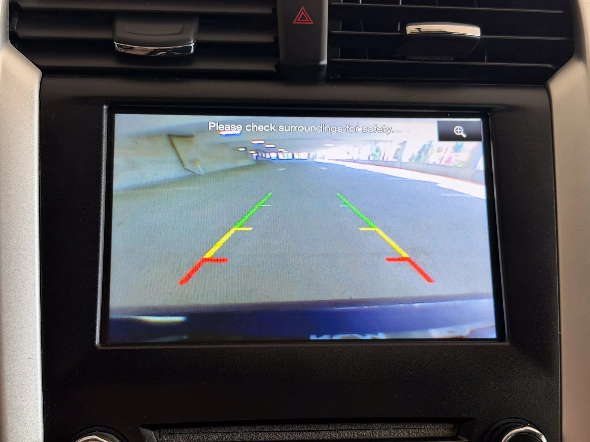 Used 2013 Ford Fusion SE FWD image 34