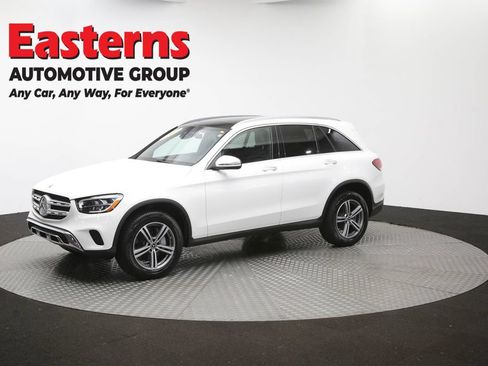 Used 2020 Mercedes-Benz GLC 300 4MATIC w/ Multimedia Package image 58