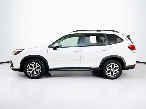 Used 2019 Subaru Forester Premium image 4