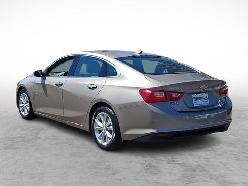 Used 2024 Chevrolet Malibu LT FWD image 3