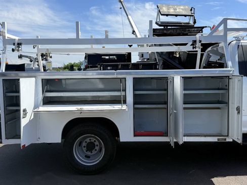 Used 2019 Ford F350 XLT AWD/4WD image 15
