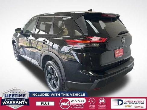 Used 2024 Nissan Rogue SV AWD/4WD image 6