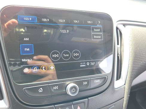 Used 2025 Chevrolet Malibu RS FWD image 18