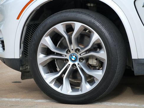 Used 2017 BMW X5 xDrive40e AWD/4WD image 27