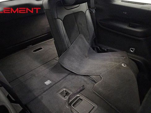 Used 2024 Jeep Grand Cherokee L Laredo image 16