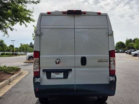Used 2023 RAM ProMaster 2500 FWD image 5