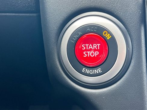 Used 2013 Nissan 370Z Base image 21