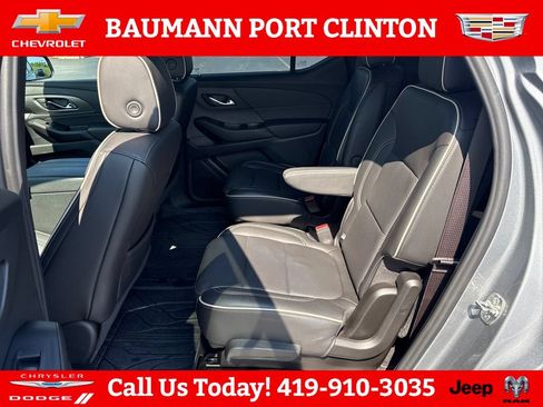 Used 2023 Chevrolet Traverse Premier w/ Redline Edition AWD/4WD image 26