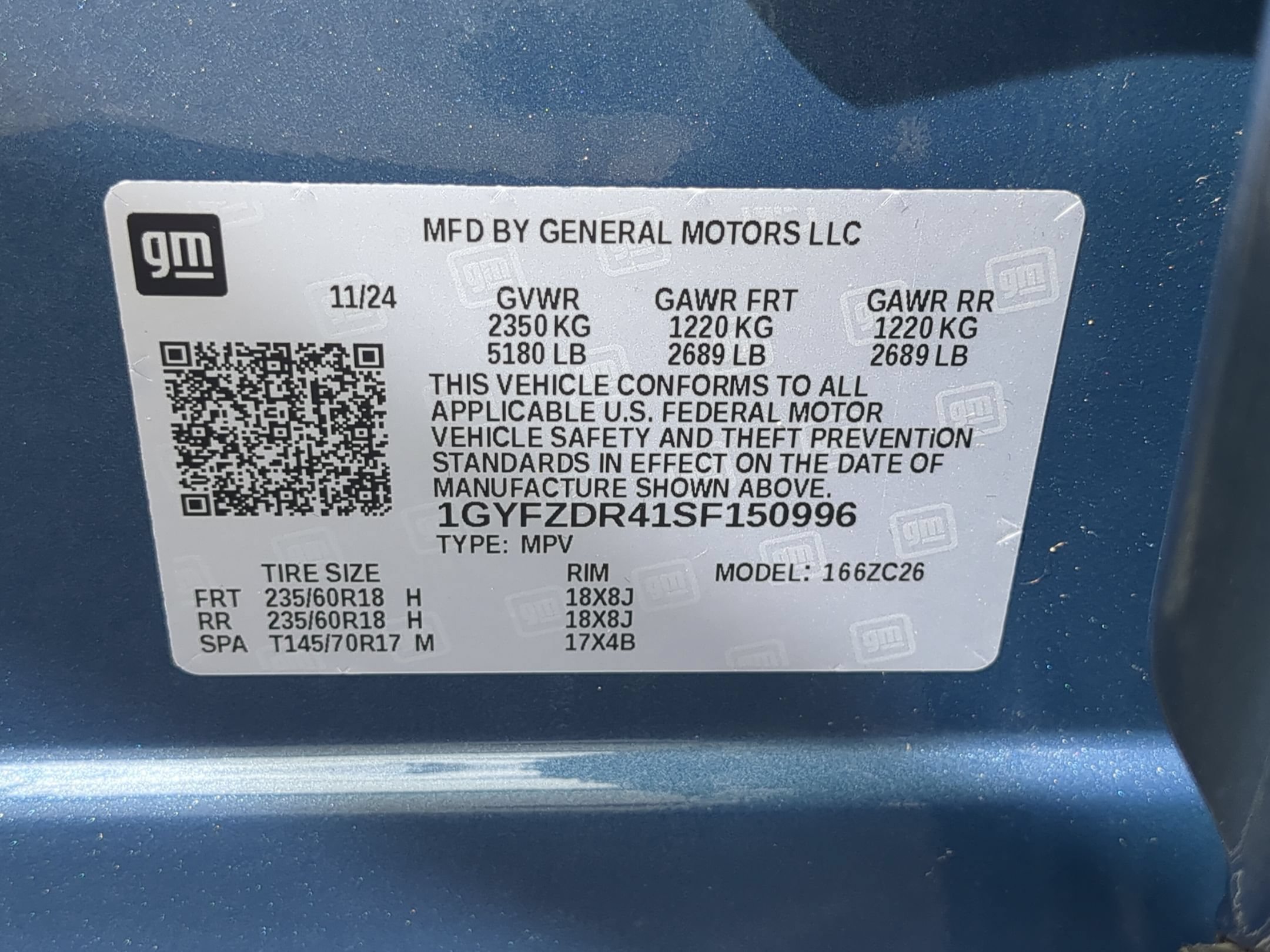 Certified 2025 Cadillac XT4 Premium Luxury AWD/4WD image 33