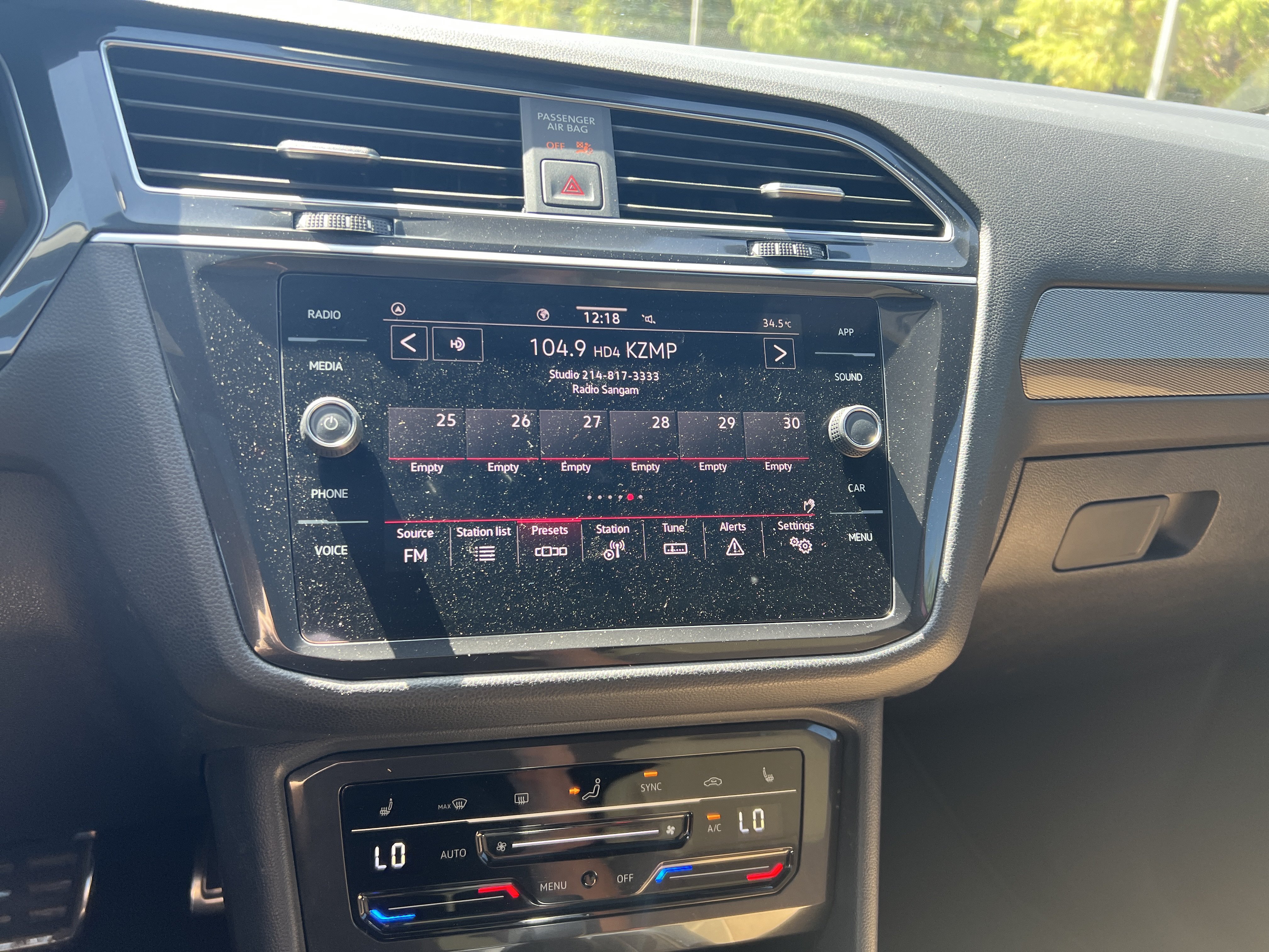 Certified 2024 Volkswagen Tiguan SE R-Line FWD image 20