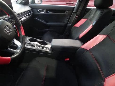 Used 2025 Honda Civic Sport Touring image 9