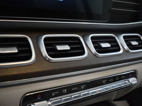 Used 2023 Mercedes-Benz GLE 450 GLE 450 image 38