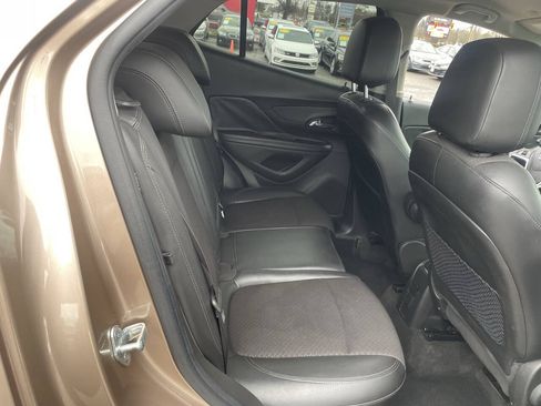 Used 2019 Buick Encore Preferred w/ Safety Package FWD image 18