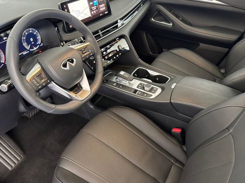 Used 2026 INFINITI QX60 Luxe AWD/4WD image 4