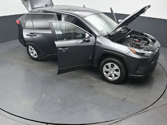 Certified 2025 Toyota RAV4 LE AWD/4WD image 51