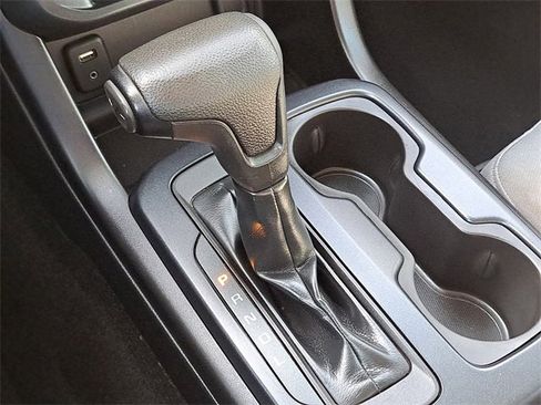 Used 2017 Chevrolet Colorado W/T w/ WT Convenience Package image 17