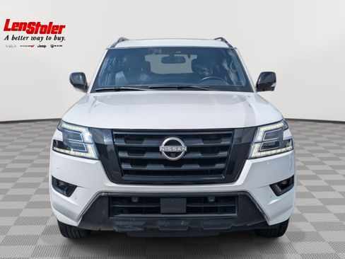 Used 2023 Nissan Armada SL w/ Midnight Edition Package image 8