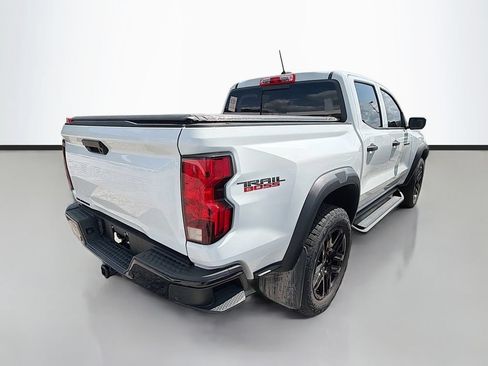 Used 2023 Chevrolet Colorado Trail Boss w/ Technology Package AWD/4WD image 8