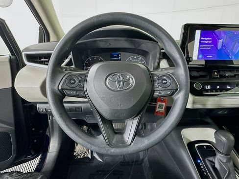 Used 2023 Toyota Corolla LE FWD image 15