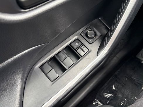 Certified 2025 Toyota RAV4 LE AWD/4WD image 23